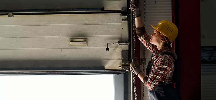 Addressing Common Garage Door Stoppage Issues in Jonesboro, AR